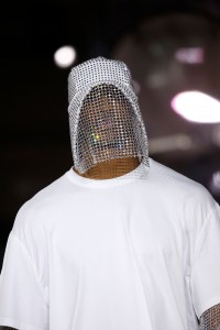 Details at Burberry RTW Spring 2020