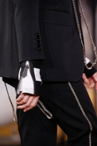 Details at Burberry RTW Spring 2020
