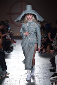 Dilara Findikoglu RTW Spring 2020.