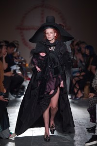 Dilara Findikoglu RTW Spring 2020.