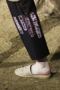 Details at Dior RTW Spring 2020