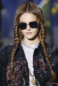 Details at Dior RTW Spring 2020