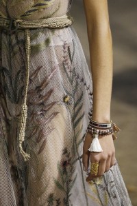 Details at Dior RTW Spring 2020