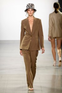 Elie Tahari RTW Spring 2020