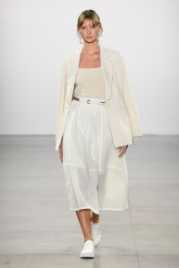 Elie Tahari RTW Spring 2020