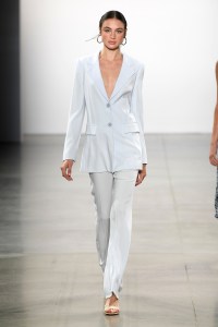Elie Tahari RTW Spring 2020
