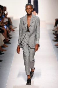 Ermanno Scervino RTW Spring 2020