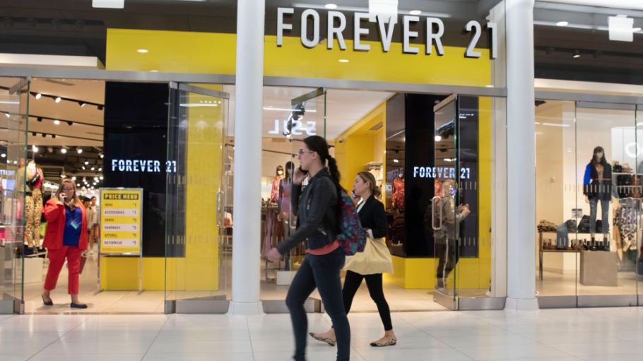 Forever 21's bankruptcy filing reveals a dangerous debt load and an image issue that won't guarantee it can avoid the retail graveyard.