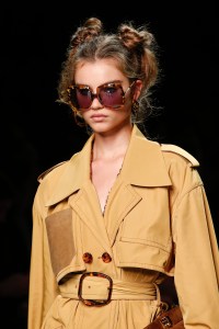 Details at Fendi RTW Spring 2020