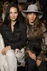 Doina Ciobanu and Jessica Kahawaty in the front row