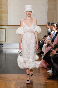 Giambattista Valli RTW Spring 2020