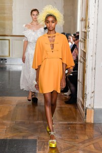 Giambattista Valli RTW Spring 2020