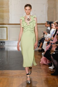 Giambattista Valli RTW Spring 2020