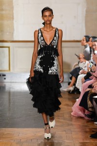 Giambattista Valli RTW Spring 2020