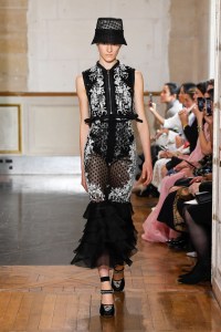 Giambattista Valli RTW Spring 2020