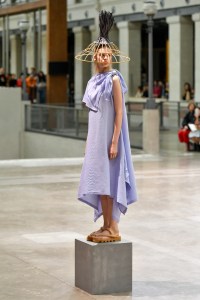 Issey Miyake RTW Spring 2020