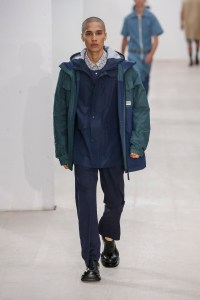 Hazzys by JD.com Inc RTW Spring 2020