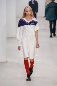 Hazzys by JD.com Inc RTW Spring 2020