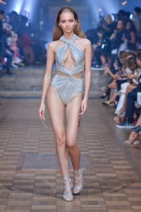 Julien Macdonald RTW Spring 2020