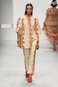 Laura Biagiotti RTW Spring 2020