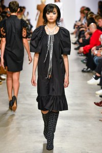 Lutz Huelle RTW Spring 2020