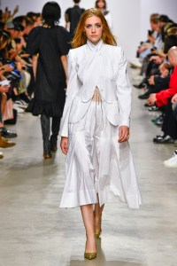 Lutz Huelle RTW Spring 2020