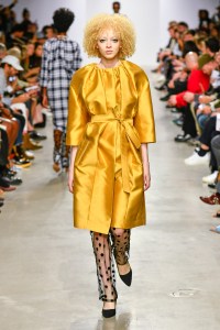 Lutz Huelle RTW Spring 2020