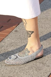 Details at Marco De Vincenzo RTW Spring 2020