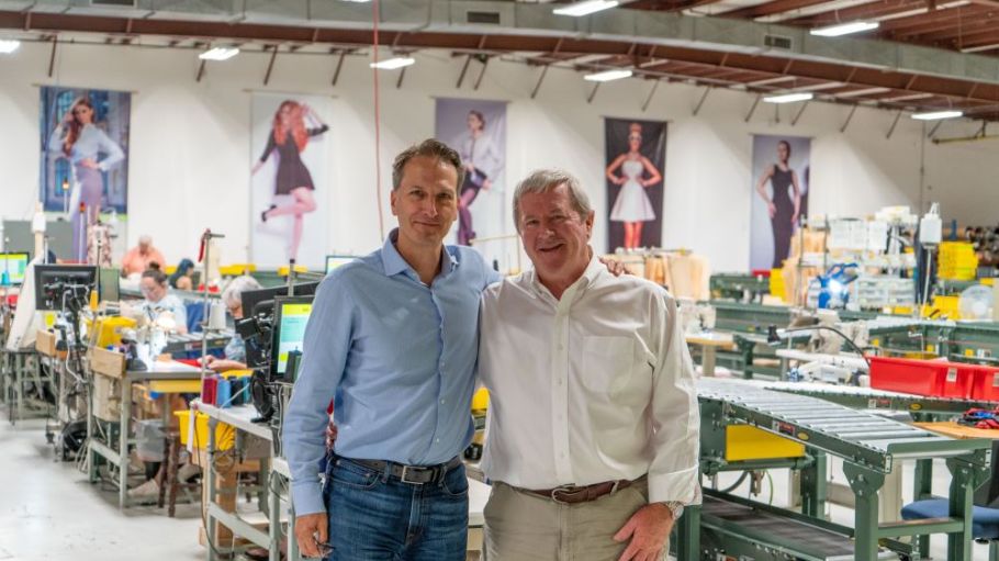 OnPoint Manufacturing and Gerber Technologies strengthened their collaboration with smarter demand-based apparel production.