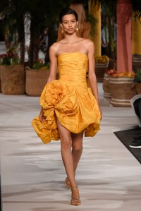 Oscar de la Renta RTW Spring 2020