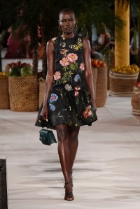 Oscar de la Renta RTW Spring 2020
