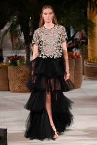 Oscar de la Renta RTW Spring 2020