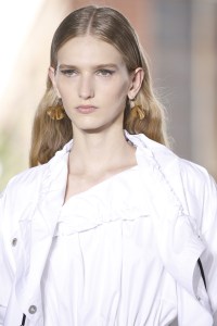 Details at 3.1 Phillip Lim RTW Spring 2020