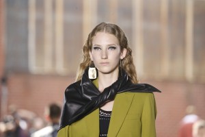 Details at 3.1 Phillip Lim RTW Spring 2020