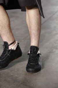 Details at 3.1 Phillip Lim RTW Spring 2020