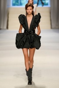 Philosophy di Lorenzo Serafini RTW Spring 2020