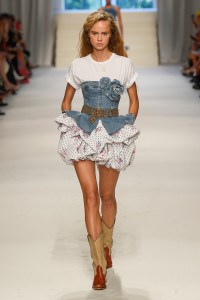 Philosophy di Lorenzo Serafini RTW Spring 2020