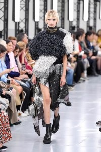 Sacai RTW Spring 2020