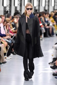 Sacai RTW Spring 2020