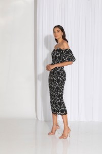 Shoshanna RTW Spring 2020