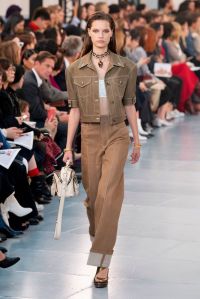 Dutch design inspires women's fashion trends for Fall/Winter 20-21.