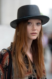 Fashion Week Street Style Spring Outfit Ideas NYFW 2020
