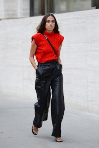 Fashion Week Street Style Spring Outfit Ideas NYFW 2020
