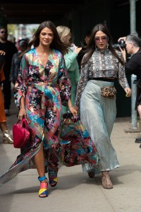 Fashion Week Street Style Spring Outfit Ideas NYFW 2020