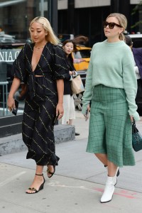 Fashion Week Street Style Spring Outfit Ideas NYFW 2020
