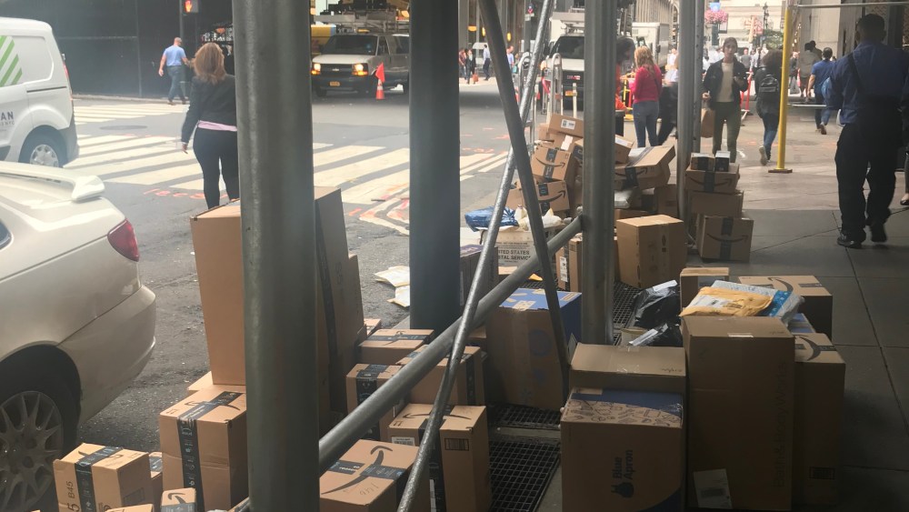 Amazon, returns, packages, label, shopping