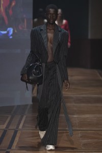 Unravel RTW Spring 2020