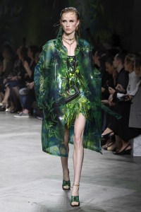 Versace RTW Spring 2020