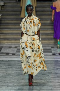 Victoria Beckham RTW Spring 2020