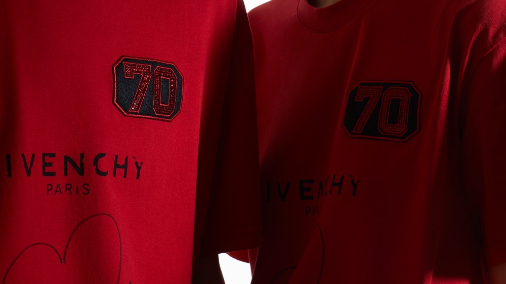 Givenchy debuts limited T-shirts to celebrate the 70th anniversary of China